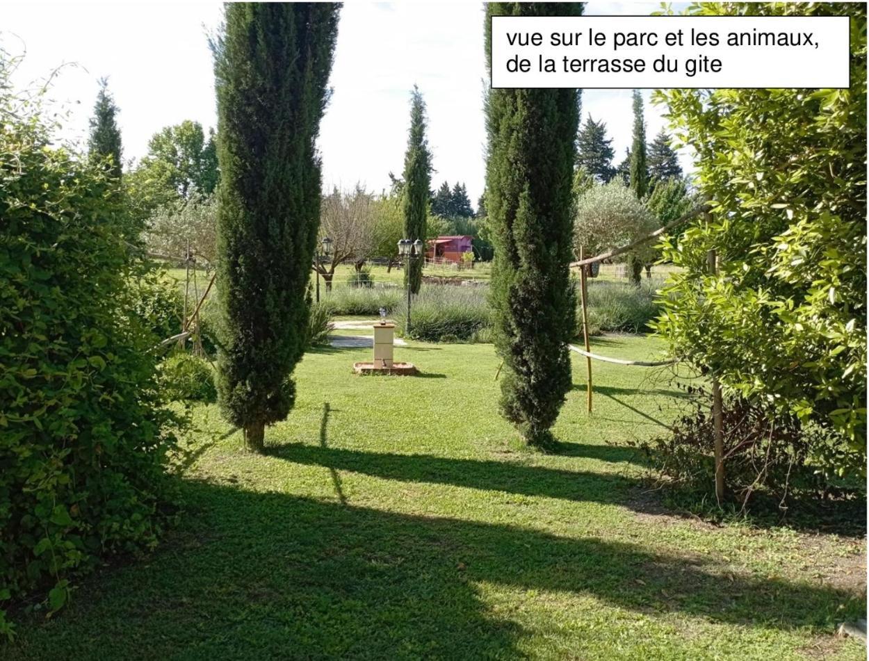Le Mas De La Jardine Velleron Exterior foto